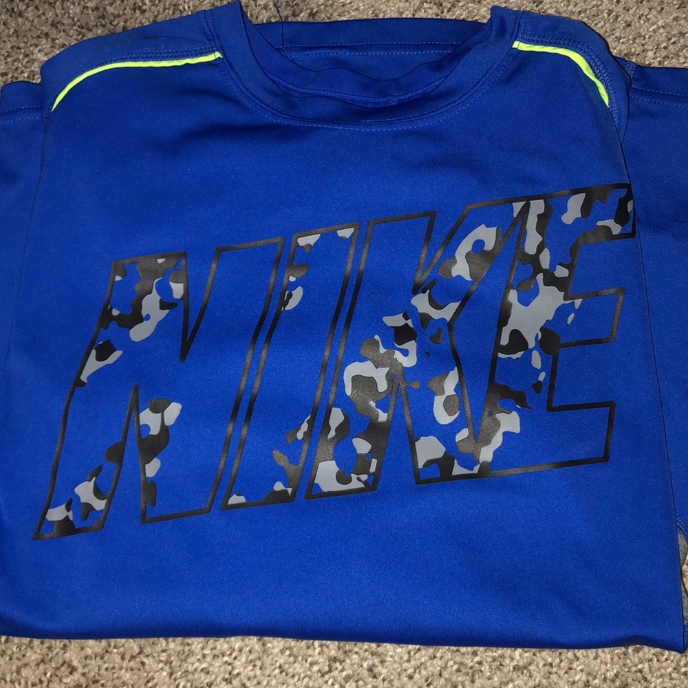 Nike shirt